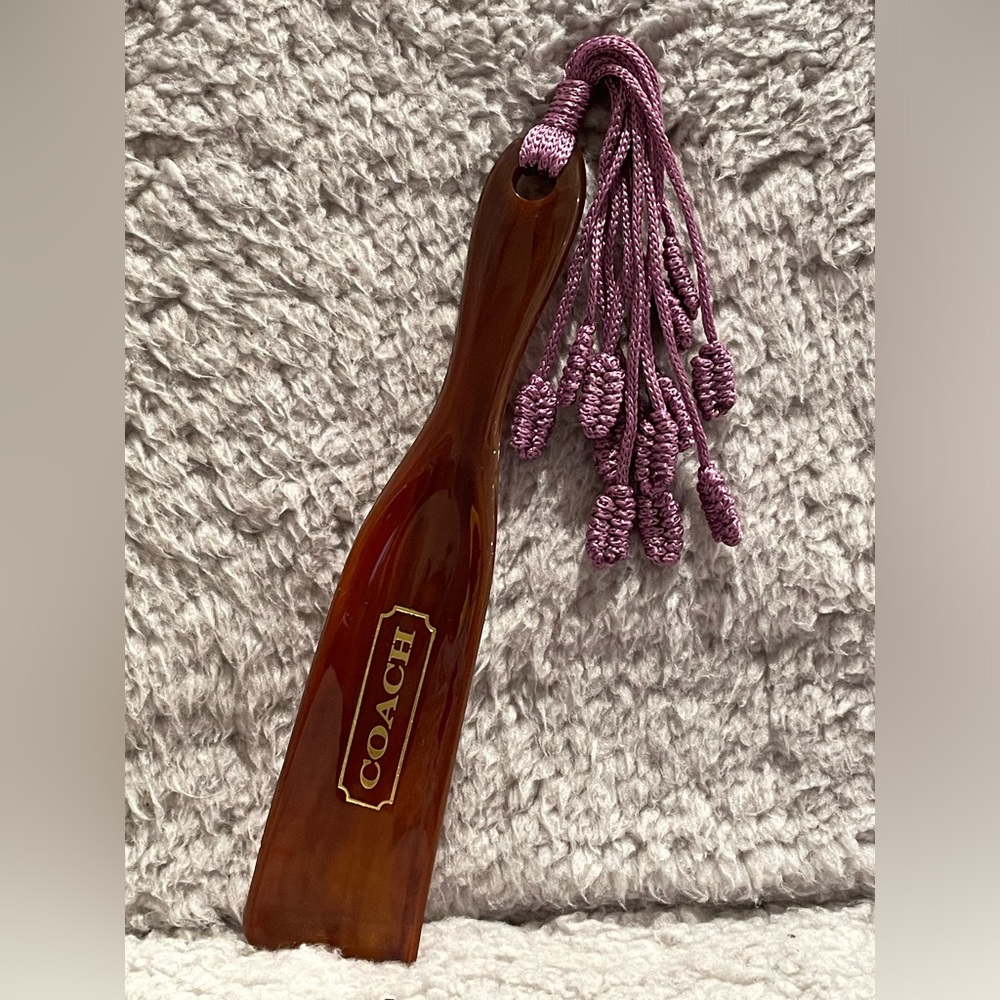 Coach Shoe Horn, Size 7 inch